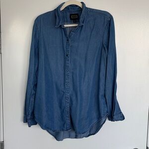 AYR The Clean Shirt Blue Chambray Button Down (L)